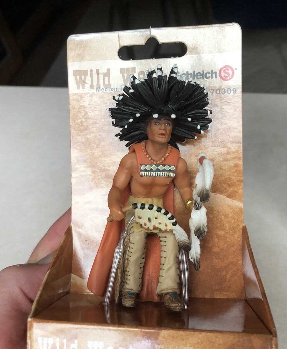 Schleich 42013 Indian In Canoe Figurine & 70309 Medizimann