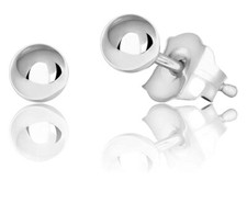 14 karat White Gold 3mm single Stud earring, high polish
