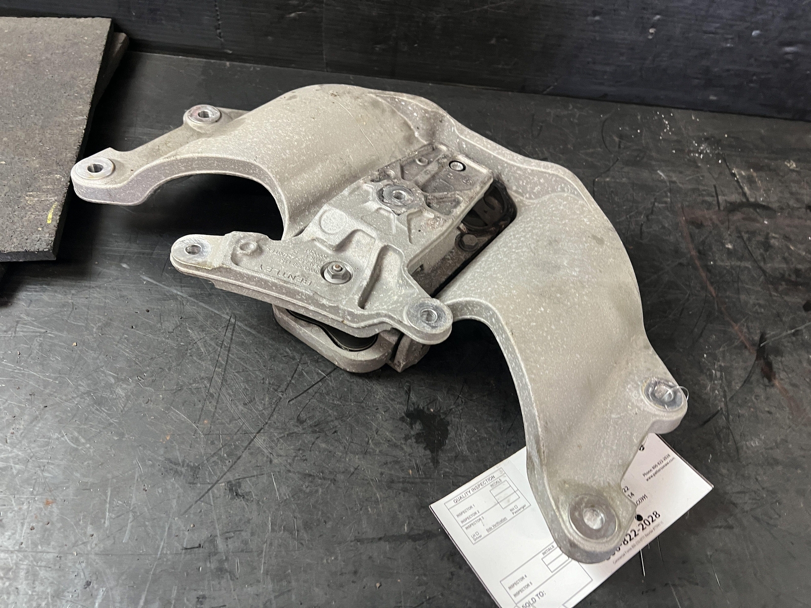 11-18 BENTLEY CONTINENTAL GT TRANSMISSION GEAR BOX MOUNT 3W0399115 3W0399263H