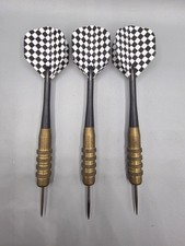 Vintage Dart set with Checkered Flights 21g
