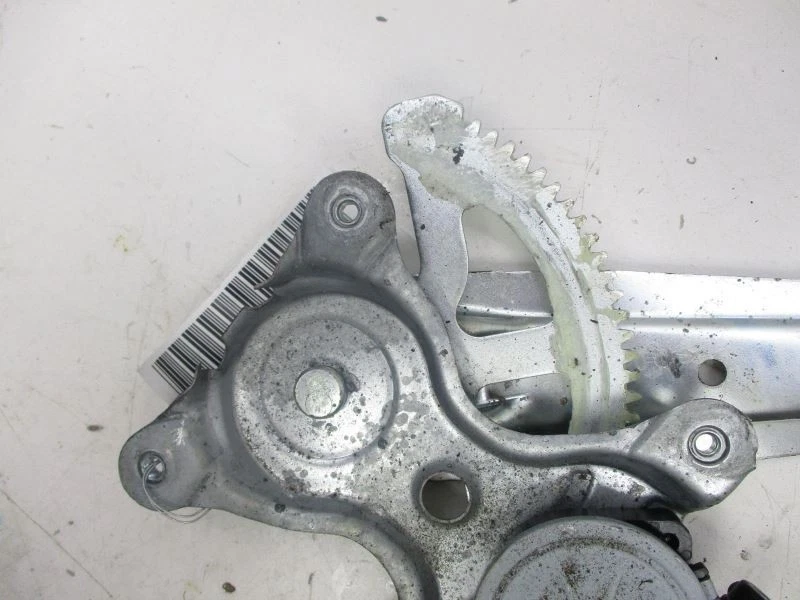 司机左后窗调节器电动适合 12-17 丰田 CAMRY 30335 — 第 3/4 张图片