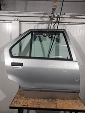 Porte arrière et accessoires Renault R19