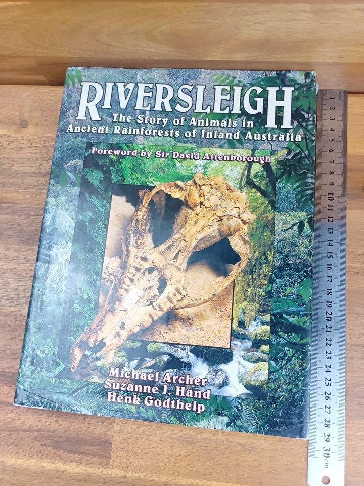 RIVERSLEIGH Animals In Ancient Rainforests of inland Australia Michael ...