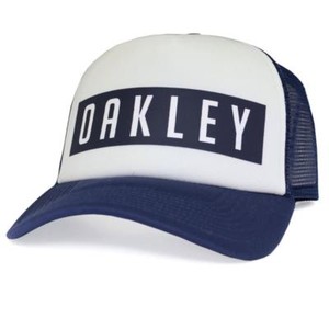 oakley white hat