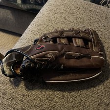 Spalding SC2-L Competition Series Baseball Glove RHT