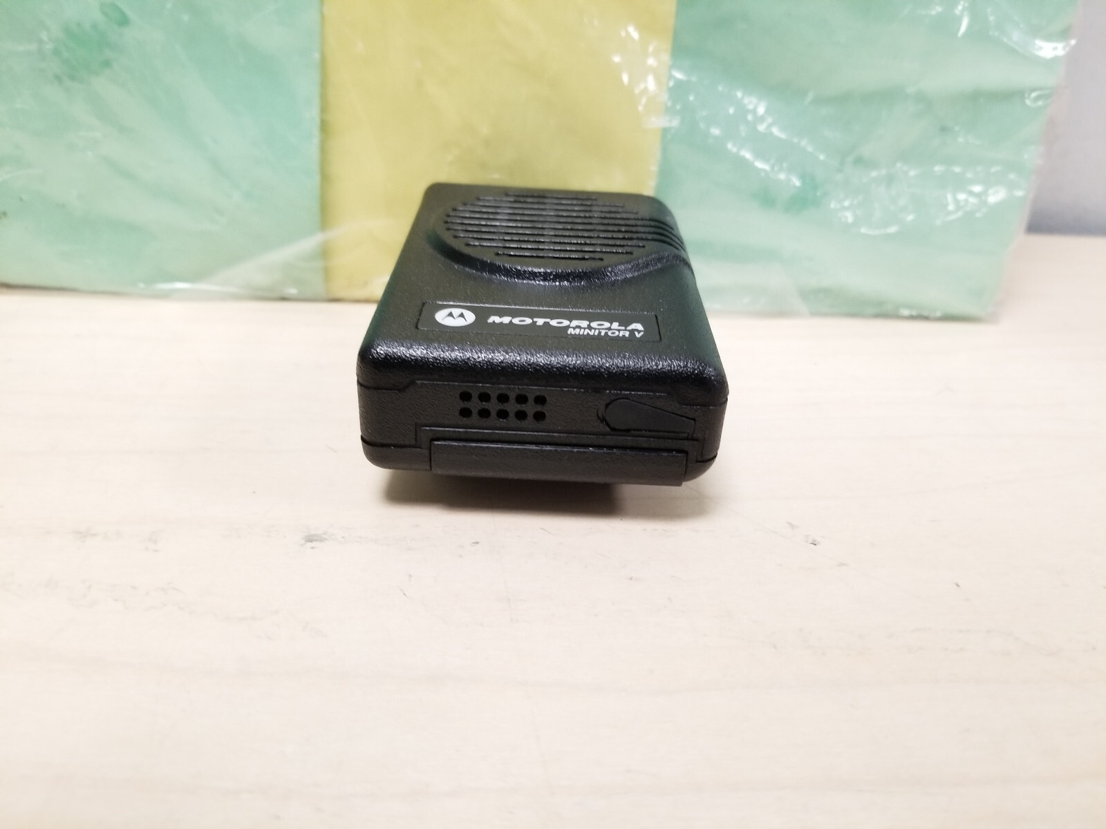 Motorola Minitor5 VHF Pager W/RLN5869C Minitor V Pager Amplified