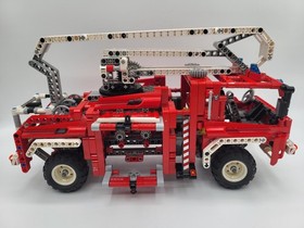 LEGO Technic 8289 Fire Truck &ndash; Appears Complete &ndash; No Box/Instructions &ndash; Clean