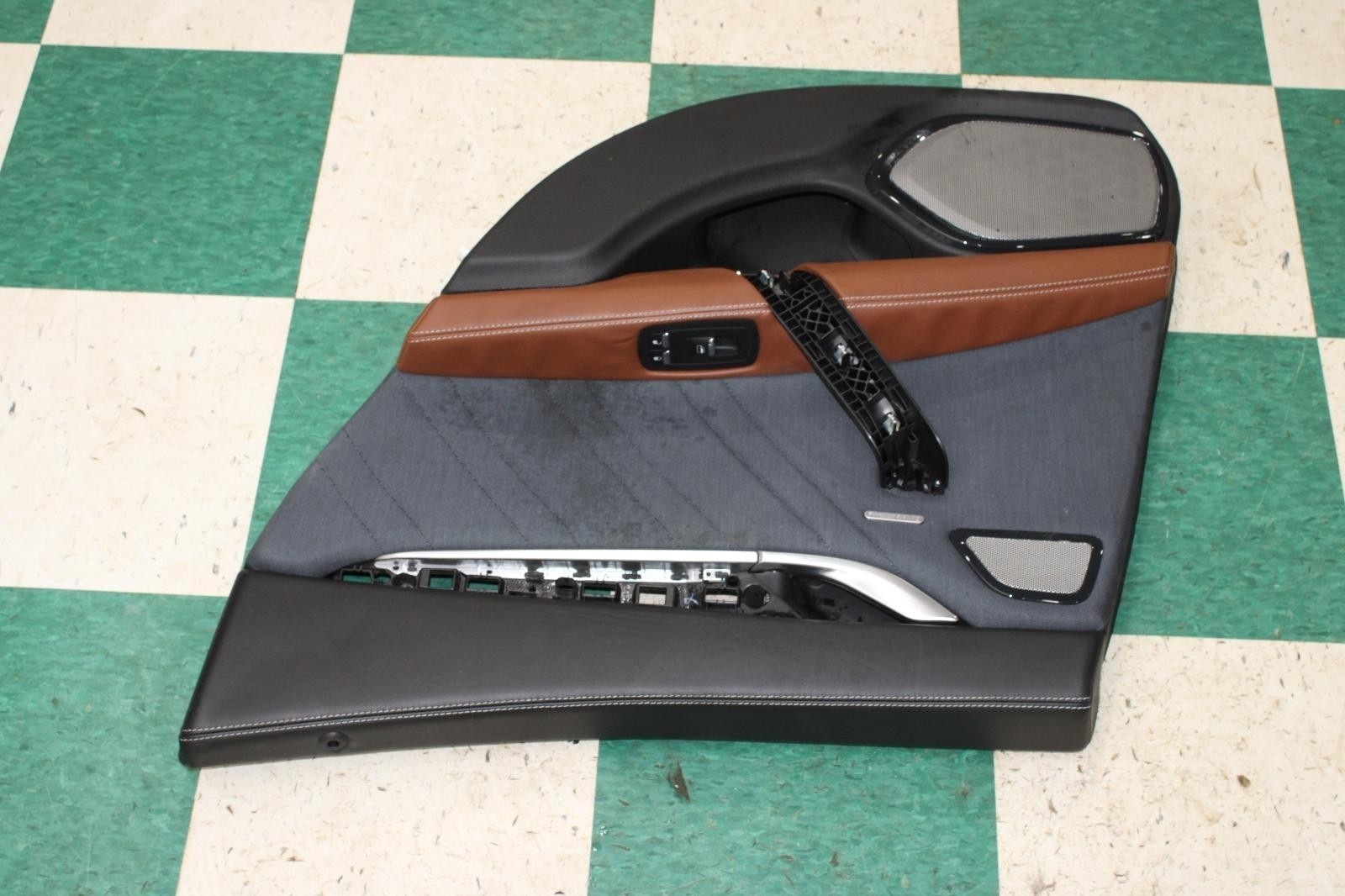 14-19 MASERATI GHIBLI Blu Brown Rear Passenger RH RR Door Trim Panel Unit OEM OE