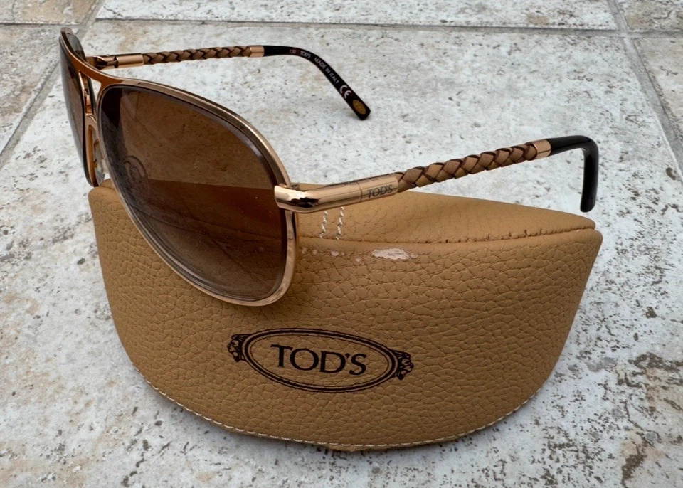 Gafas de sol para mujer TOD’s TO08 color 28F 62/10/130 hechas en Italia Foto 3 de 4