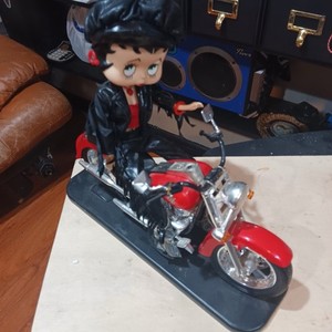 Betty Boop on Motorcycle Figurine for sale | eBay
