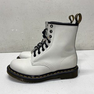 Dr. Martens 1460 White Smooth Leather 8-Eye Boots Women's Size 7 Men's 6