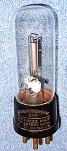 1 RARE Cunningham C-11 aka WD-11 Vacuum Tube for Vintage Radios - Brass Pins