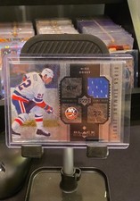 2005-06 Upper Deck Black Diamond - Jersey Mike Bossy #J-BO (MEM)