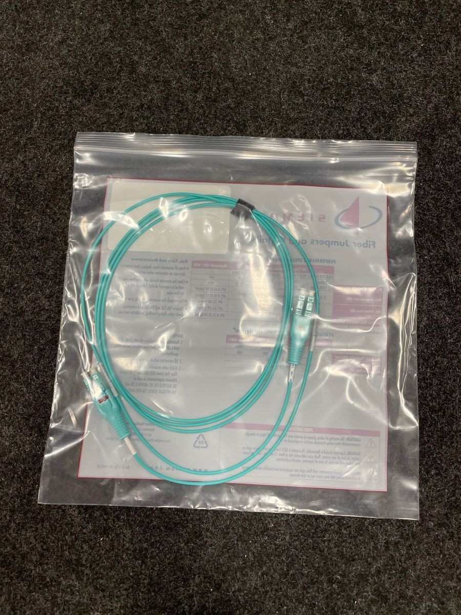 SIEMON LBP-LCLC5V-02AQ Duplex Laser Fiber Optic Patch Cable, Box of 20