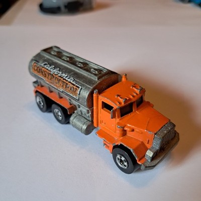 Peterbilt Tankwagen 1979 Hot Wheels Modellauto California Construction