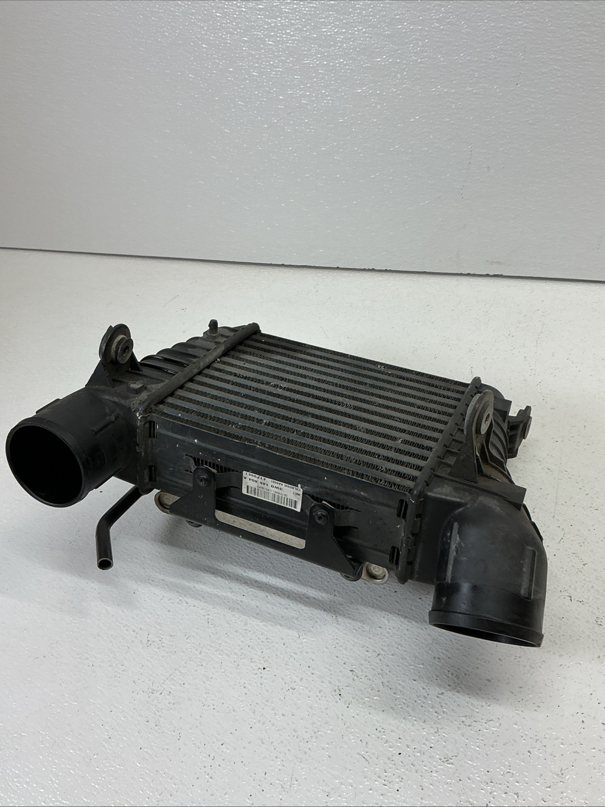 2003-2011 BENTLEY CONTINENTAL GT 6.0L Right Side Turbo Inter Cooler OEM
