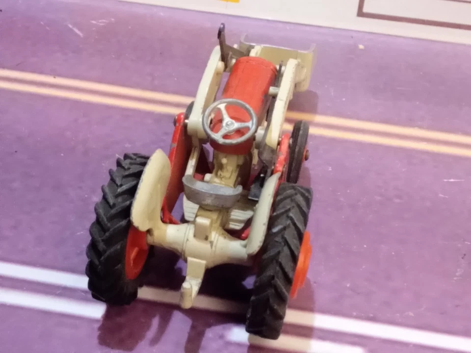 Corgi #53 Massey/Ferguson 65 Tractor with Shovel  - Image 4 of 4