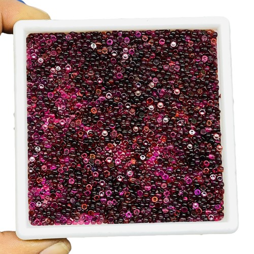 250 Pierres Saphirs Bleus Naturels - 1.5mm Rond - Lot De 4.50 Carats - Sri Lanka - Neuf Avec étiquettes