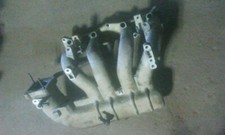 Kia Rio 1.3 DC Ansaugbrücke Ansaugkrümmer Krümmer