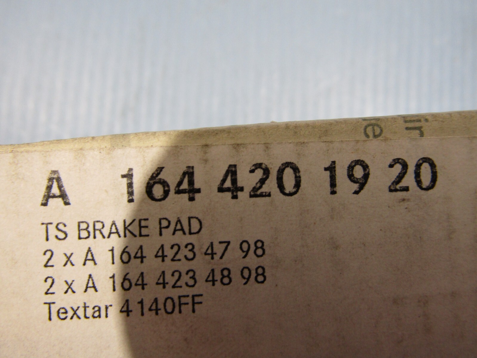 GENUINE MERCEDES ML GL R W164 X164 W251 REAR BRAKE PAD SET 