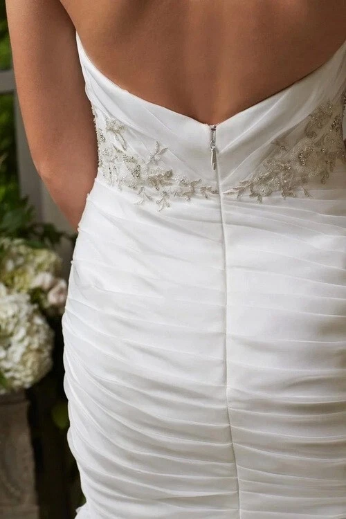 Vestido de novia WTOO marfil adornado sin tirantes organza volantes talla 10 $1899 Foto 4 de 4