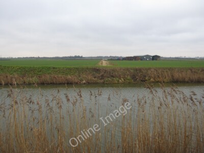 Photo 6x4 Ditch across Nightlayers Fen Chatteris Looking across Forty Foo c2010