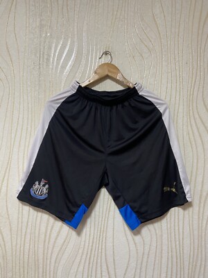 NEWCASTLE UNITED 2015 2016 HOME FOOTBALL SOCCER SHORTS PUMA 747866 sz M