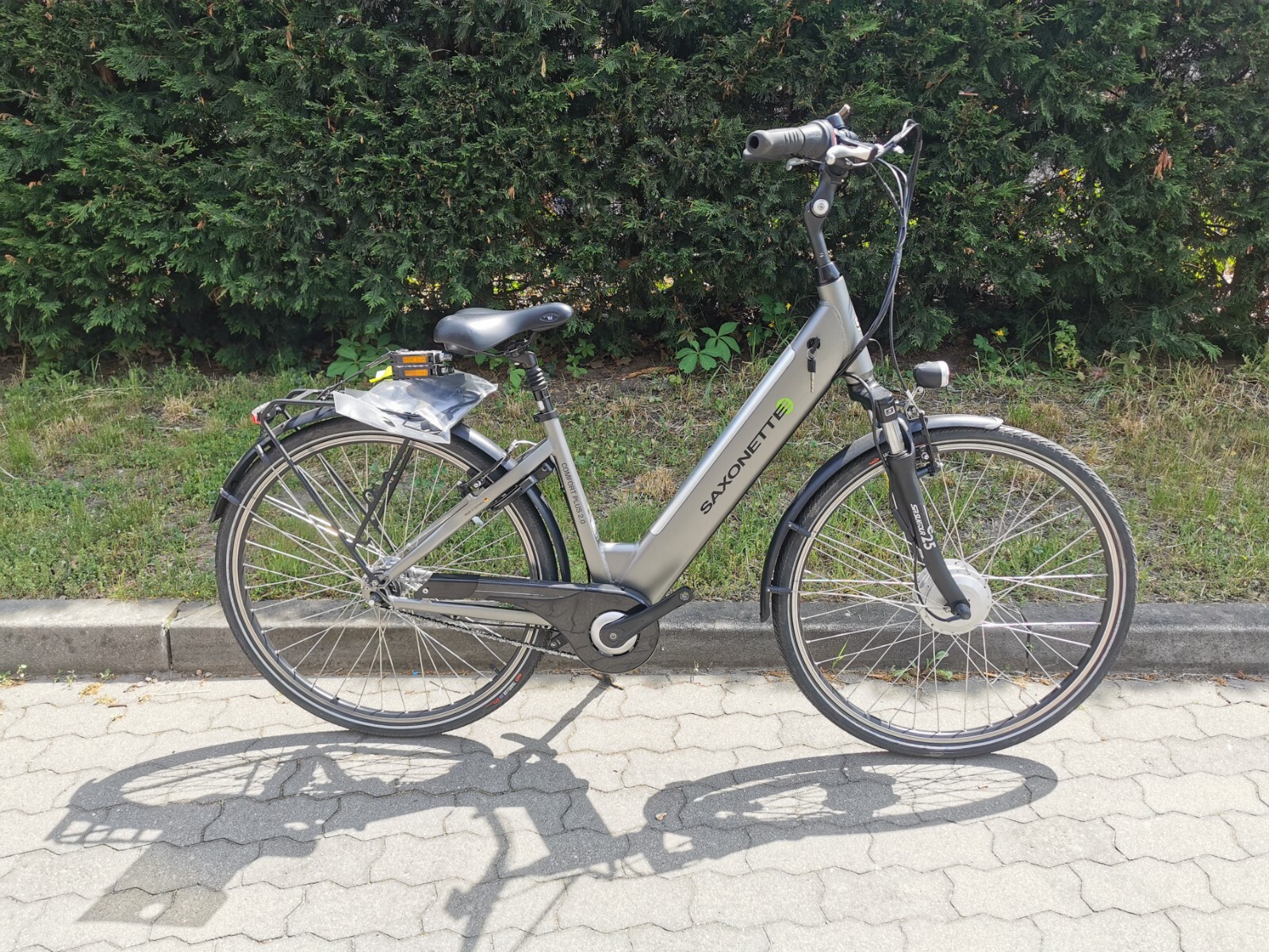 E Bike Saxonette Comfort Plus 28 Test 28 Zoll Saxonette Comfort Plus 2.0 Pedelec Nabenschaltung & Rücktritt E