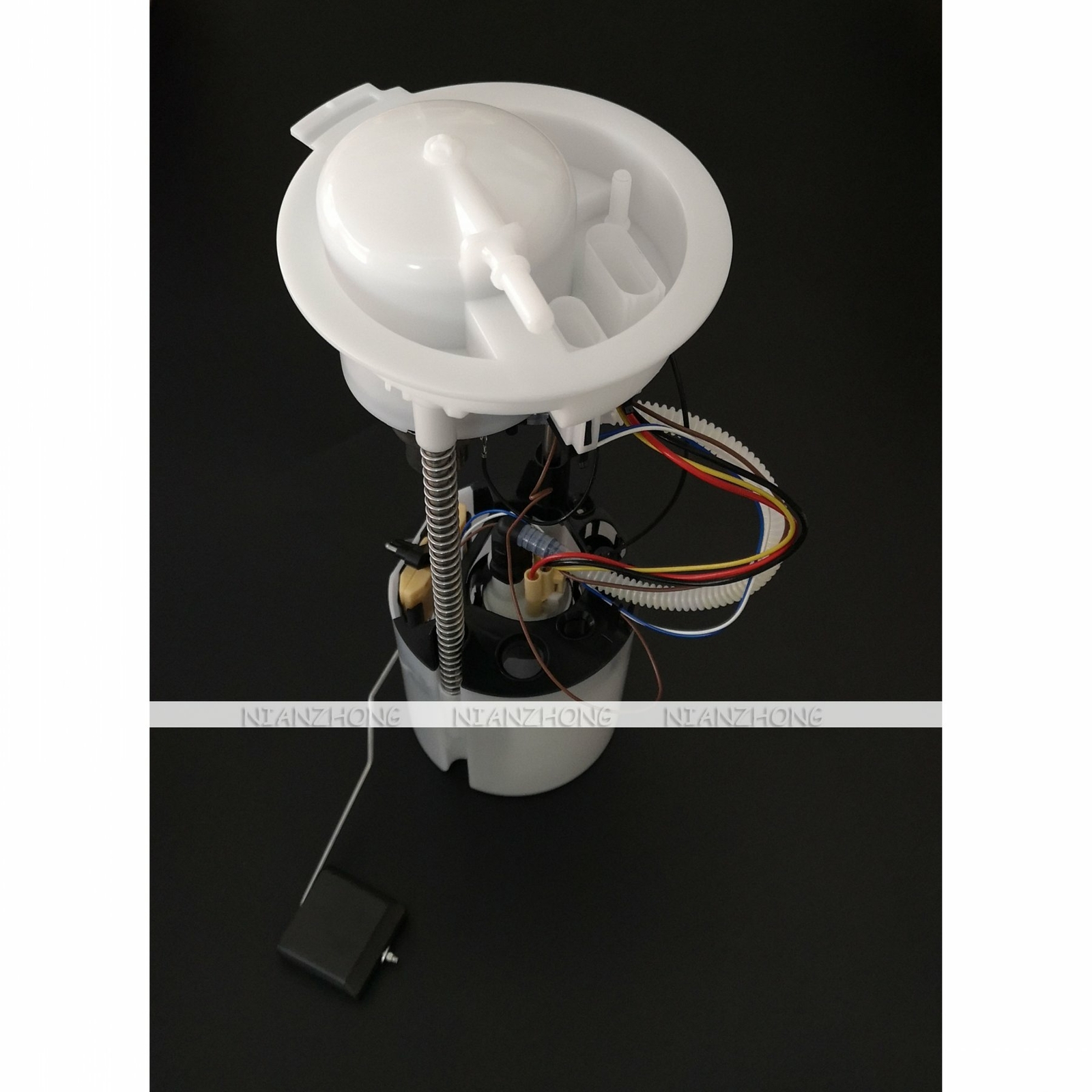 Fuel Pump Assembly 8R0919051F 8R0919051G Fits For 13-17 Audi Q5 8R 