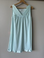 Vanity Fair Nightgown Womens L Agua Nylon Sleeveless Floral Appliqu  At Bust