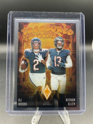 2024 Phoenix DJ MOORE-KEENAN ALLEN Tándems atesorados INSERTO #TT-CHI Bears - Imagen 3 de 5