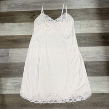 Vtg Wonder Maid Full Slip Dress Sz 38 Medium Beige Antron Nylon Satin Lace EUC