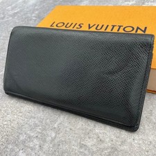 Louis Vuitton Portefeuille Brazza Epi Long Wallet Folded Wallet Black