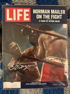 Muhammad Ali Joe Frazier Signed Life Magazine Frank Sinatra 1971