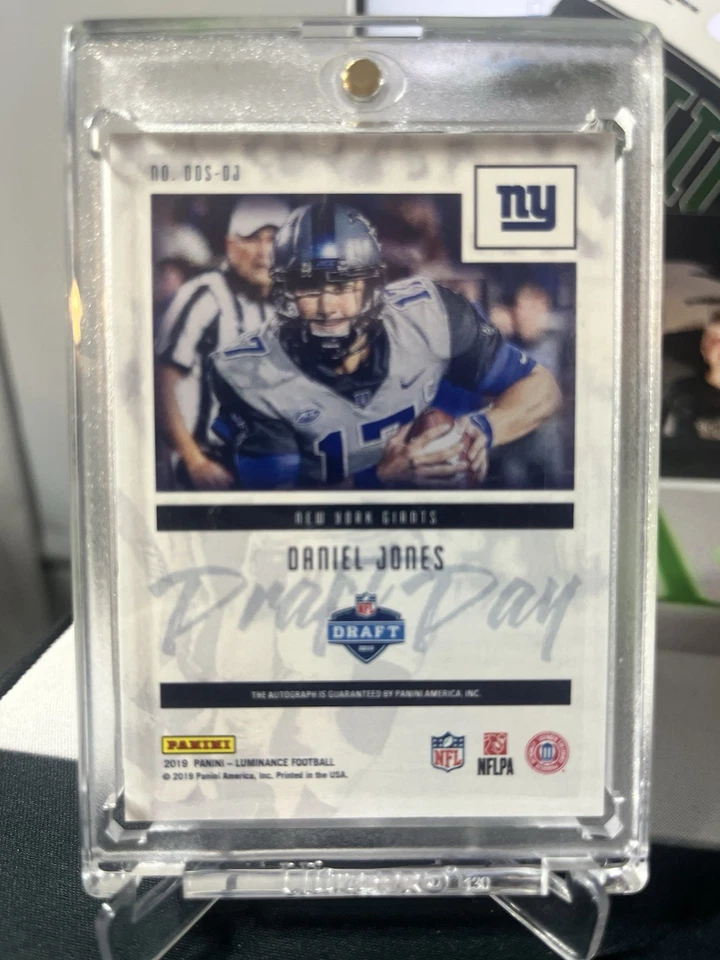 2019 Daniel Jones Luminance Draft Day Autograph Silver Ink - Image 4 of 4