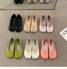 Zapatos para cancha de ballet de tacón medio con pajarita de cuero de moda para mujer Tabi