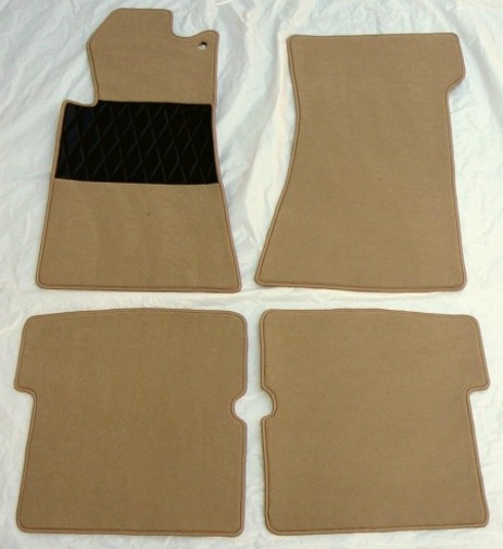 Tapis de sol en velours Mercedes W107 SLC moquette beige coupé