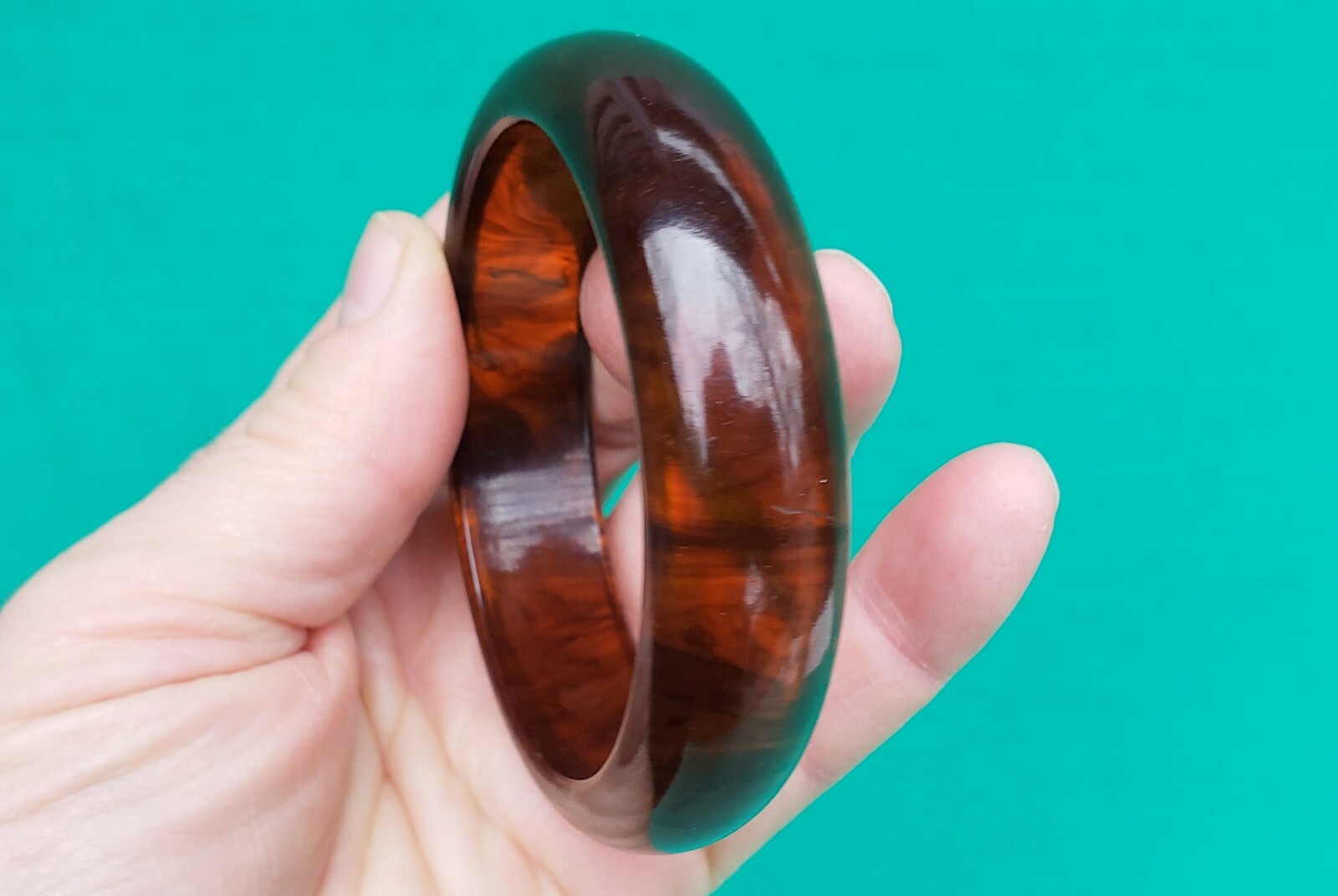 Bakelite Bangle Cuff Bracelet ROOT BEER Vintage 3… - image 7