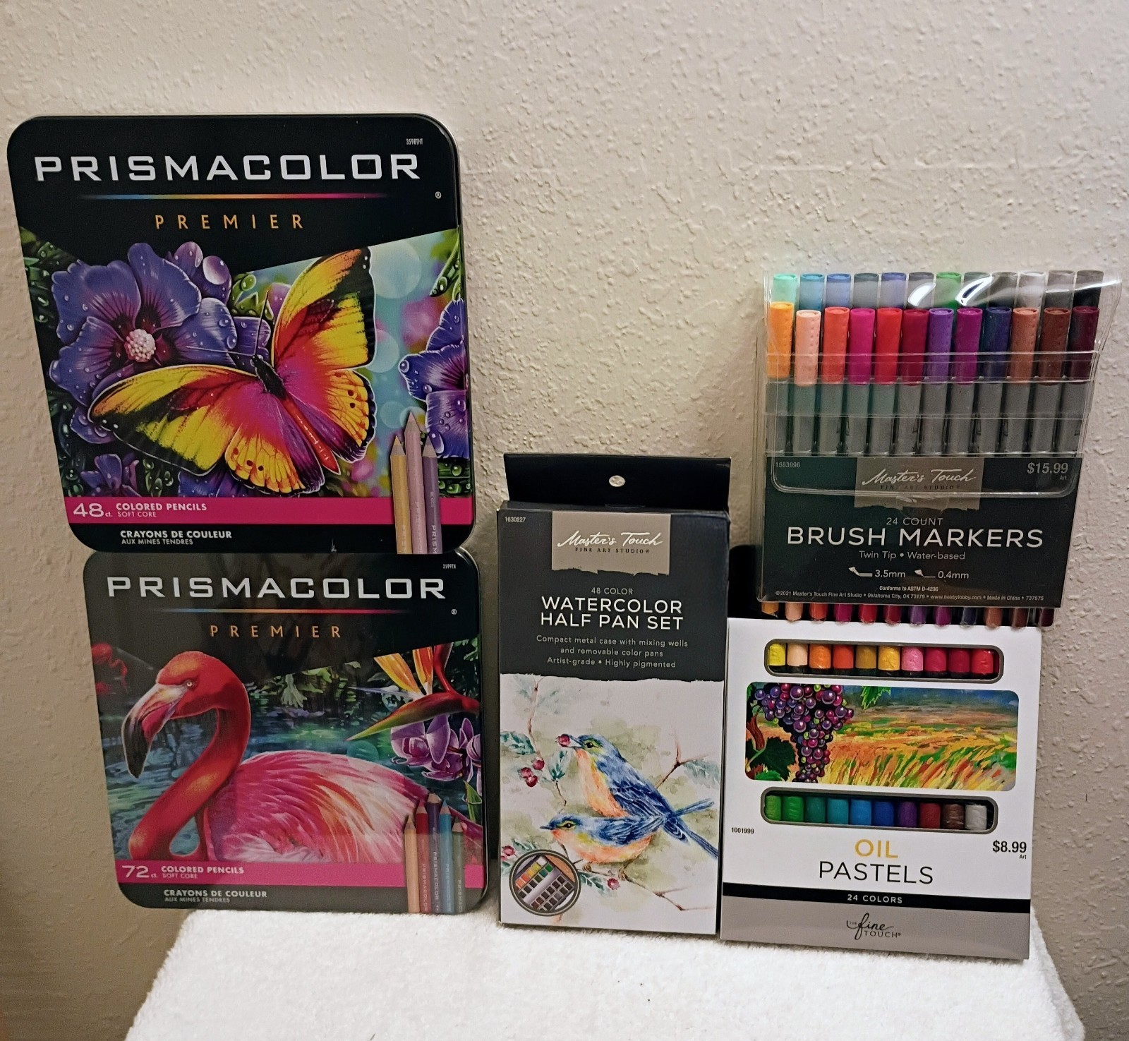Bundle Of 5 Art Crafts Items For Drawing. See Specific Description Below.