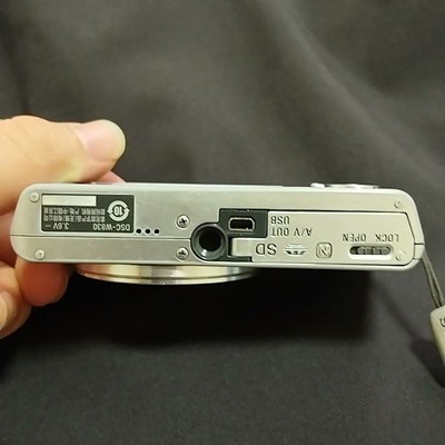 Sony DSC-W830 Cyber-Shot 20.1MP 8x Optical Zoom Digital Camera