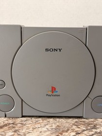 PlayStation 1 Console Gray 1998 + Controller Bundle WORKS & CLEAN
