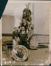 1923 Germany S Royal Lilliputians Arrive In Ny On Liner 6X8 Historic Press Photo