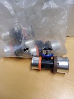 5 VIEGA PUREFLOW 49754 PEX PRESS POLYMER TEE 1-1/4 X 1 X 3/4 4 Pcs
