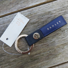 Genuine RADLEY Deep Purple & Black Leather / Gold Metal KEYRING New Rad2