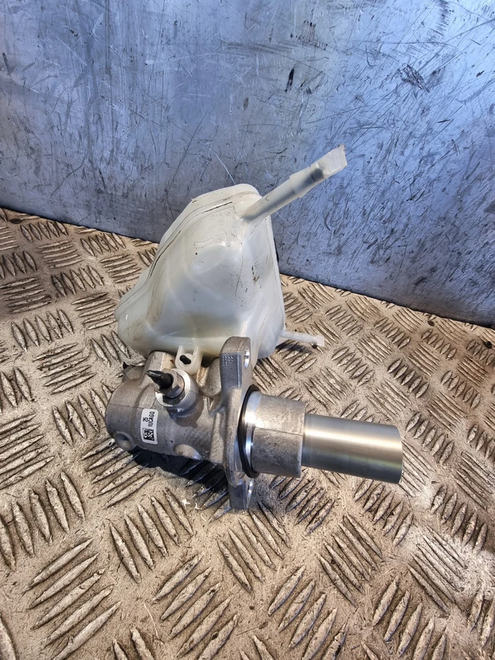 MERCEDES E300 BRAKE MASTER CYLINDER A2054300002 W213 2.0L AUTO SALOON 2021 - Image 4 of 4