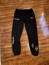 Boohoo Man Men’s Graphic Sweatpants Jogger Large