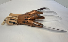 A Nightmare On Elm Street Deluxe Freddy Krueger Glove Rubies Costume Prop