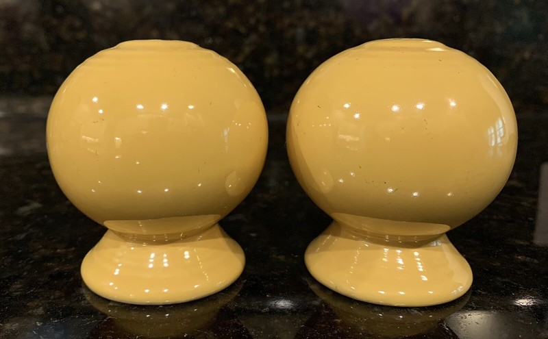 Fiesta Fiestaware Vintage Yellow Salt And Pepper Shakers w/ Original Corks.
