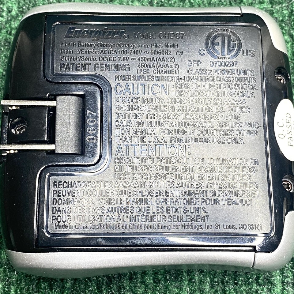 Energizer CHDC7 Battery Charger for NiMH AA & AAA Rechargeable