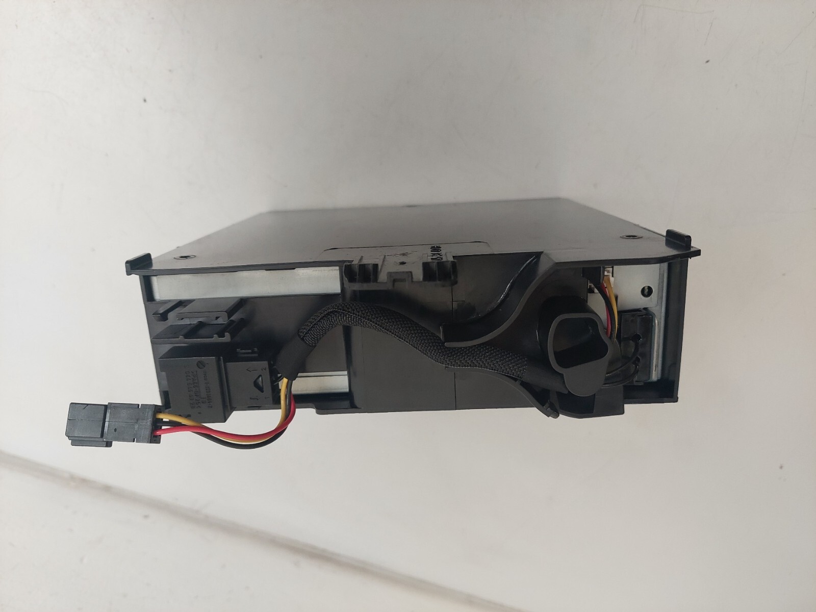 Mercedes SLK R171 W211 W219 W169 W245 W164 MP3 6 CD Changer A2118703889